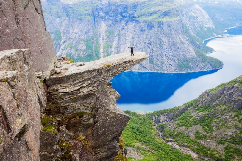 Trolltunga