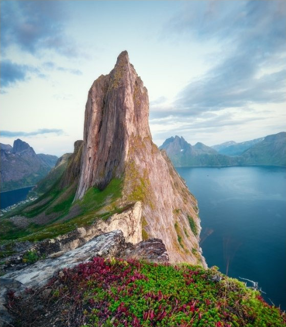 Bergstoppen Segla på ön Senja