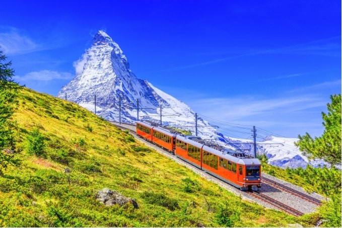 Glacier Express tåg till Zermatt
